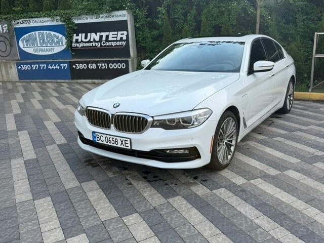 Білий БМВ 5 Серія, об'ємом двигуна 2 л та пробігом 182 тис. км за 23000 $, фото 1 на Automoto.ua