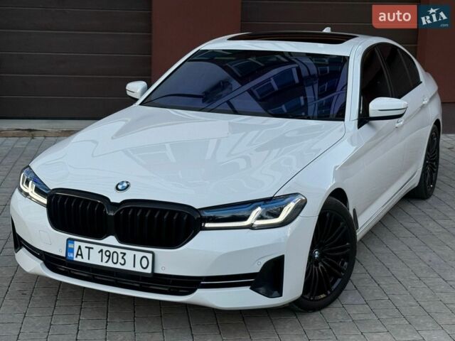 Білий БМВ 5 Серія, об'ємом двигуна 2 л та пробігом 180 тис. км за 28750 $, фото 1 на Automoto.ua