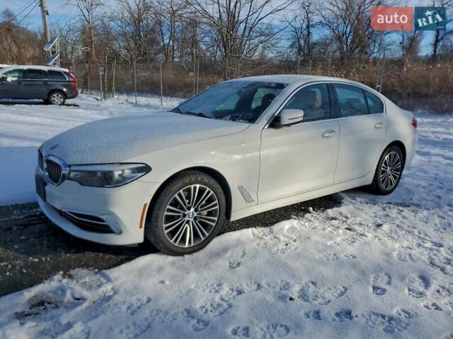 Белый БМВ 5 Серия, объемом двигателя 3 л и пробегом 26 тыс. км за 8500 $, фото 1 на Automoto.ua