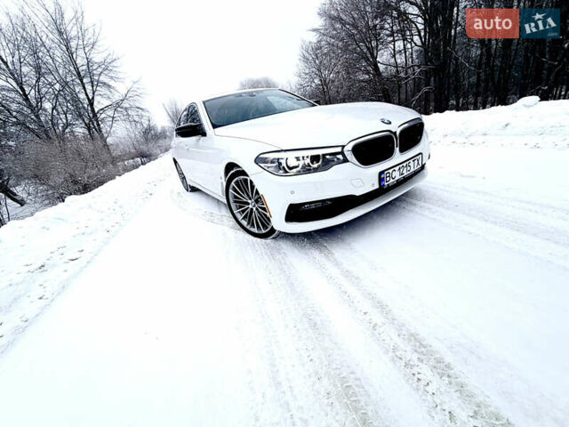 Білий БМВ 5 Серія, об'ємом двигуна 2 л та пробігом 138 тис. км за 26100 $, фото 1 на Automoto.ua