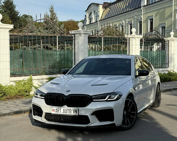 Білий БМВ 5 Серія, об'ємом двигуна 3 л та пробігом 90 тис. км за 37999 $, фото 1 на Automoto.ua