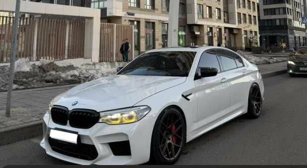 Белый БМВ 5 Серия, объемом двигателя 3 л и пробегом 88 тыс. км за 33000 $, фото 1 на Automoto.ua