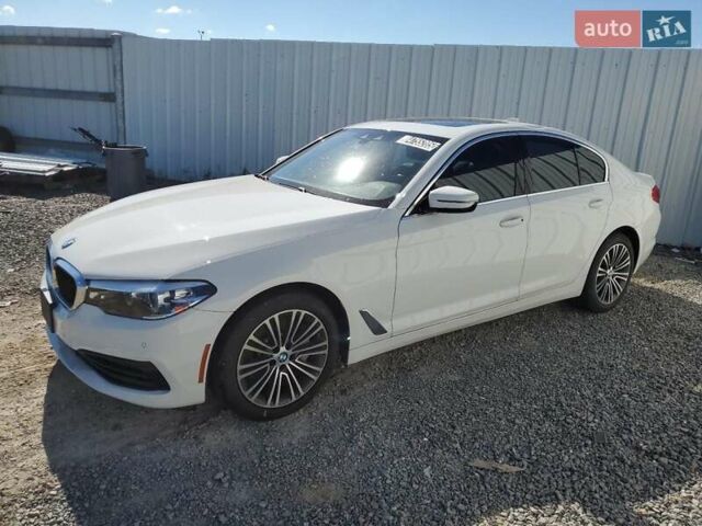 Белый БМВ 5 Серия, объемом двигателя 2 л и пробегом 93 тыс. км за 8700 $, фото 1 на Automoto.ua