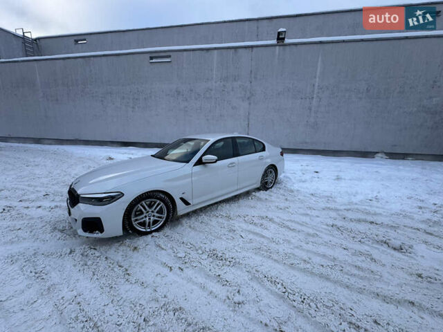 Белый БМВ 5 Серия, объемом двигателя 2 л и пробегом 177 тыс. км за 39500 $, фото 1 на Automoto.ua