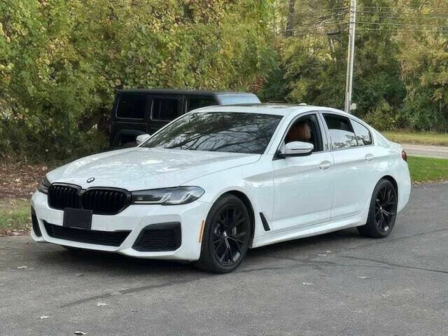 Белый БМВ 5 Серия, объемом двигателя 2 л и пробегом 22 тыс. км за 22000 $, фото 1 на Automoto.ua