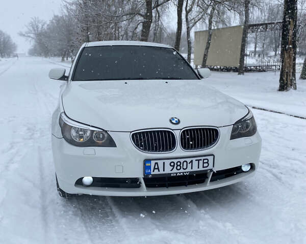 Білий БМВ 5 Серія, об'ємом двигуна 2 л та пробігом 695 тис. км за 7199 $, фото 1 на Automoto.ua