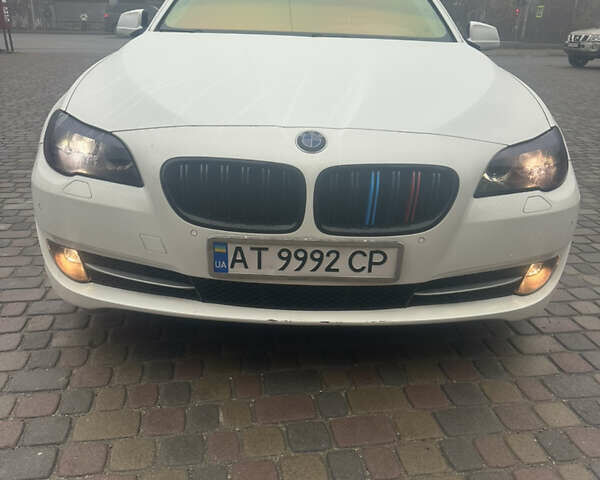 Белый БМВ 5 Серия, объемом двигателя 2 л и пробегом 300 тыс. км за 14777 $, фото 1 на Automoto.ua