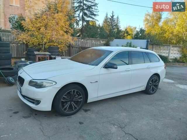 Белый БМВ 5 Серия, объемом двигателя 2 л и пробегом 280 тыс. км за 10500 $, фото 1 на Automoto.ua