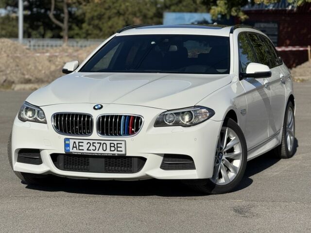 Белый БМВ 5 Серия, объемом двигателя 3 л и пробегом 235 тыс. км за 17999 $, фото 1 на Automoto.ua