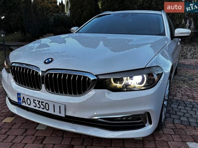 Белый БМВ 5 Серия, объемом двигателя 2.99 л и пробегом 258 тыс. км за 22200 $, фото 1 на Automoto.ua