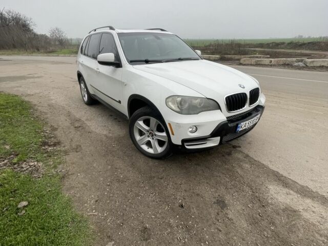 Белый БМВ 5 Серия, объемом двигателя 3 л и пробегом 234 тыс. км за 9800 $, фото 1 на Automoto.ua