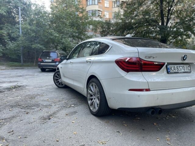 Білий БМВ 5 Серія, об'ємом двигуна 3 л та пробігом 205 тис. км за 18500 $, фото 1 на Automoto.ua