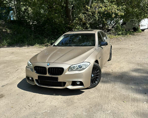 Бежевий БМВ 5 Серія, об'ємом двигуна 2.98 л та пробігом 195 тис. км за 12000 $, фото 1 на Automoto.ua
