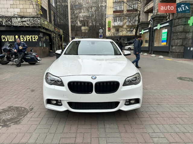Бежевий БМВ 5 Серія, об'ємом двигуна 3 л та пробігом 212 тис. км за 15000 $, фото 1 на Automoto.ua