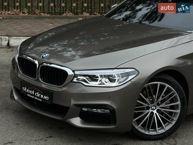 Бежевий БМВ 5 Серія, об'ємом двигуна 2 л та пробігом 133 тис. км за 25999 $, фото 1 на Automoto.ua