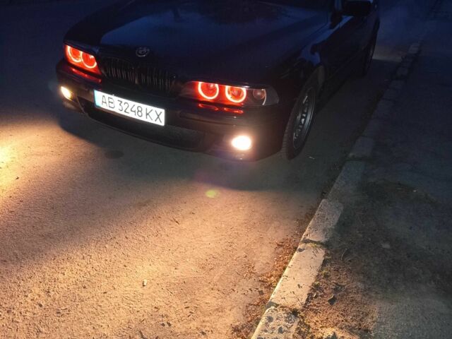 Черный БМВ 5 Серия, объемом двигателя 2 л и пробегом 340 тыс. км за 2700 $, фото 1 на Automoto.ua