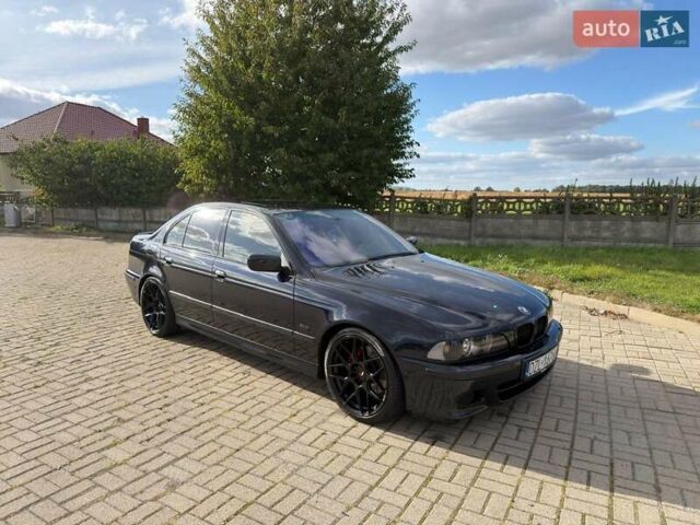 Черный БМВ 5 Серия, объемом двигателя 3 л и пробегом 268 тыс. км за 3100 $, фото 1 на Automoto.ua