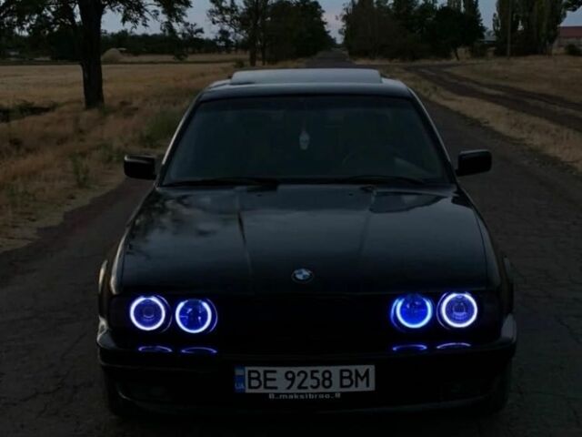 Черный БМВ 5 Серия, объемом двигателя 3 л и пробегом 3 тыс. км за 1700 $, фото 1 на Automoto.ua