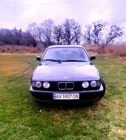 Черный БМВ 5 Серия, объемом двигателя 2 л и пробегом 462 тыс. км за 4250 $, фото 1 на Automoto.ua