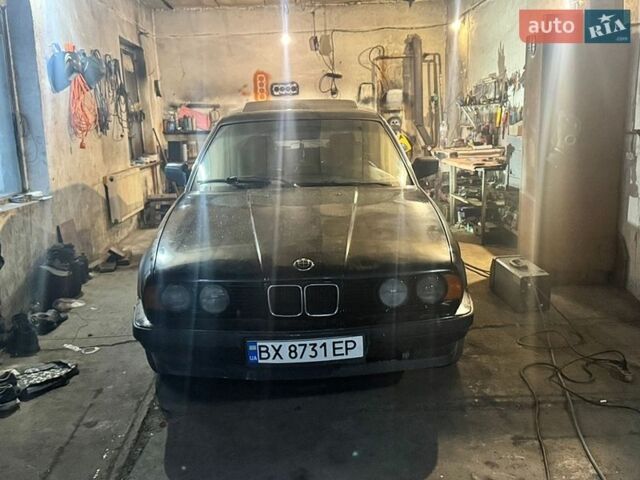 Черный БМВ 5 Серия, объемом двигателя 2.5 л и пробегом 370 тыс. км за 2400 $, фото 1 на Automoto.ua