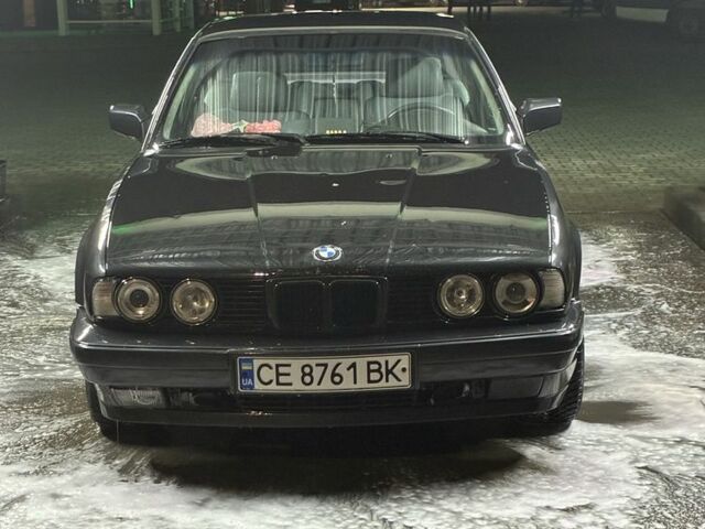 Черный БМВ 5 Серия, объемом двигателя 2.5 л и пробегом 400 тыс. км за 2200 $, фото 1 на Automoto.ua