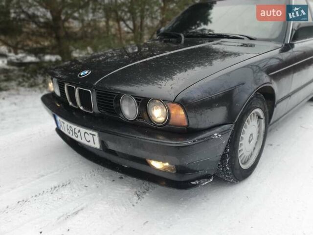 Черный БМВ 5 Серия, объемом двигателя 2 л и пробегом 570 тыс. км за 2900 $, фото 1 на Automoto.ua