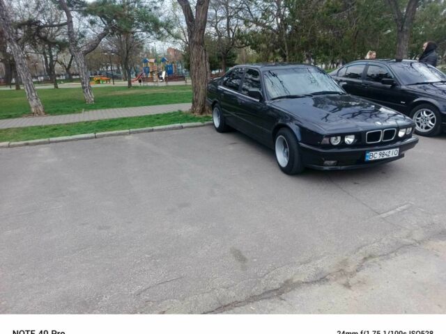 Чорний БМВ 5 Серія, об'ємом двигуна 2 л та пробігом 2 тис. км за 2150 $, фото 1 на Automoto.ua