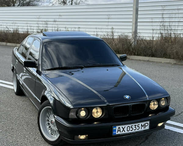 Черный БМВ 5 Серия, объемом двигателя 3.43 л и пробегом 480 тыс. км за 4900 $, фото 1 на Automoto.ua