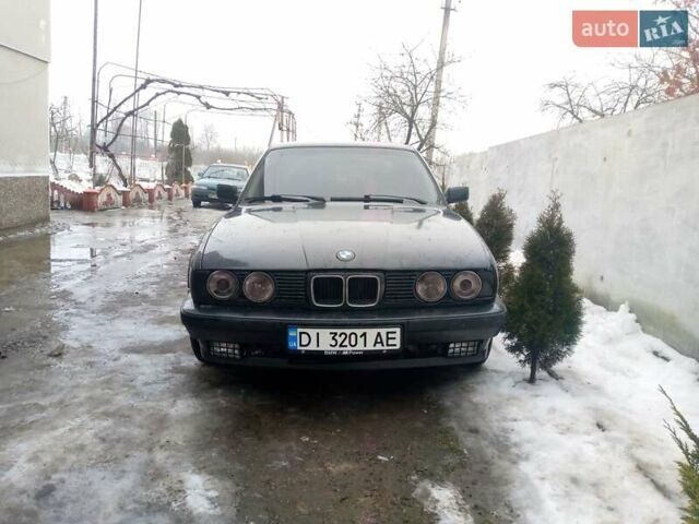 Чорний БМВ 5 Серія, об'ємом двигуна 1.8 л та пробігом 290 тис. км за 2100 $, фото 1 на Automoto.ua