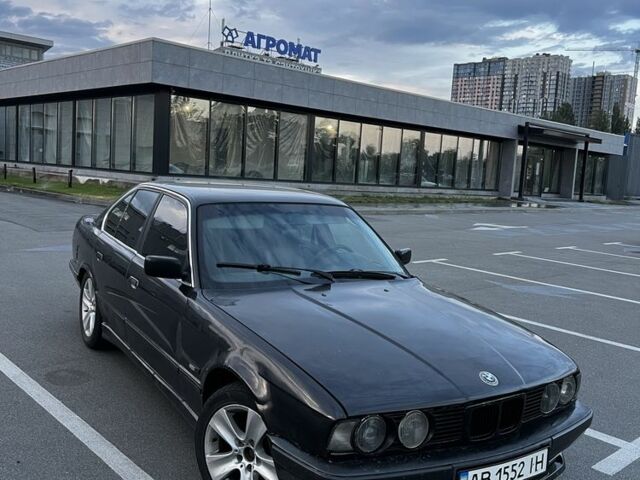 Чорний БМВ 5 Серія, об'ємом двигуна 2.5 л та пробігом 420 тис. км за 2000 $, фото 1 на Automoto.ua