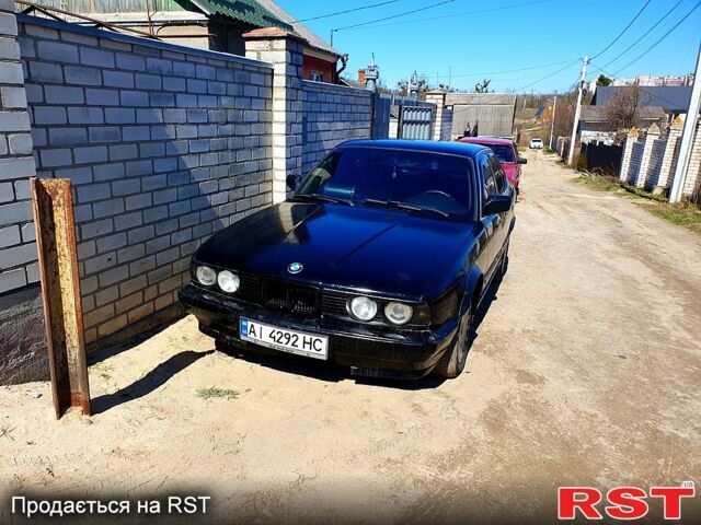 Черный БМВ 5 Серия, объемом двигателя 2 л и пробегом 320 тыс. км за 1500 $, фото 1 на Automoto.ua