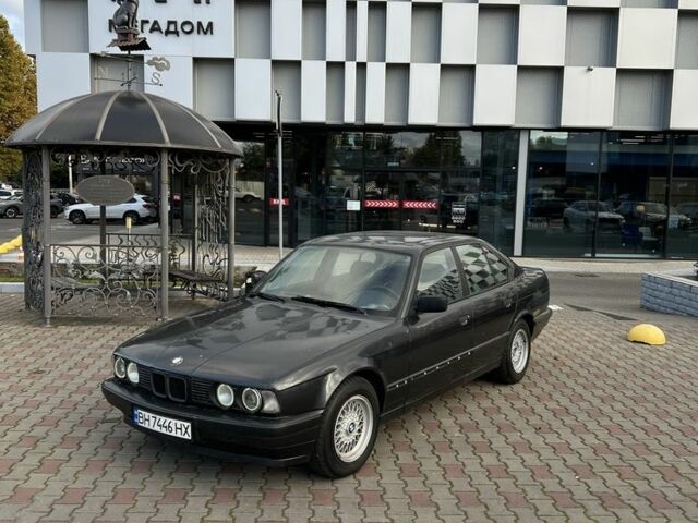 Черный БМВ 5 Серия, объемом двигателя 2 л и пробегом 199 тыс. км за 2000 $, фото 1 на Automoto.ua