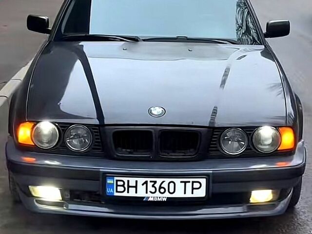 Черный БМВ 5 Серия, объемом двигателя 2.5 л и пробегом 370 тыс. км за 2000 $, фото 1 на Automoto.ua
