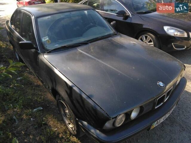 Черный БМВ 5 Серия, объемом двигателя 2 л и пробегом 500 тыс. км за 2000 $, фото 1 на Automoto.ua