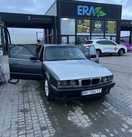 Черный БМВ 5 Серия, объемом двигателя 2 л и пробегом 3 тыс. км за 2400 $, фото 1 на Automoto.ua