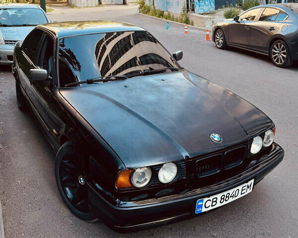 Черный БМВ 5 Серия, объемом двигателя 2 л и пробегом 350 тыс. км за 3450 $, фото 1 на Automoto.ua