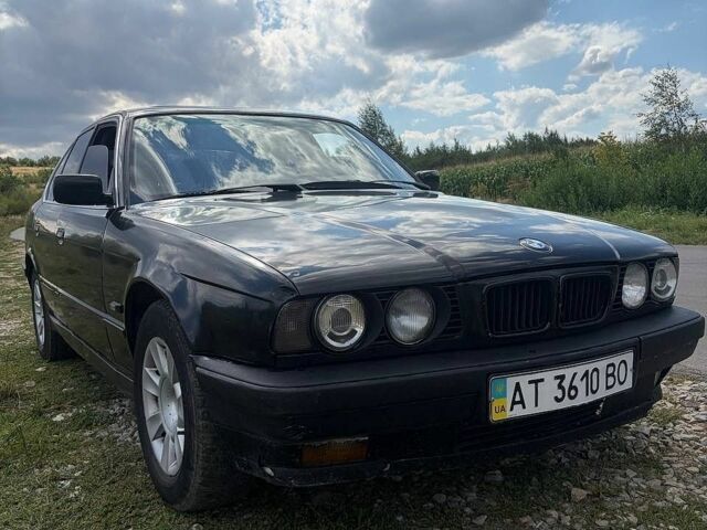 Чорний БМВ 5 Серія, об'ємом двигуна 1.8 л та пробігом 300 тис. км за 2000 $, фото 1 на Automoto.ua