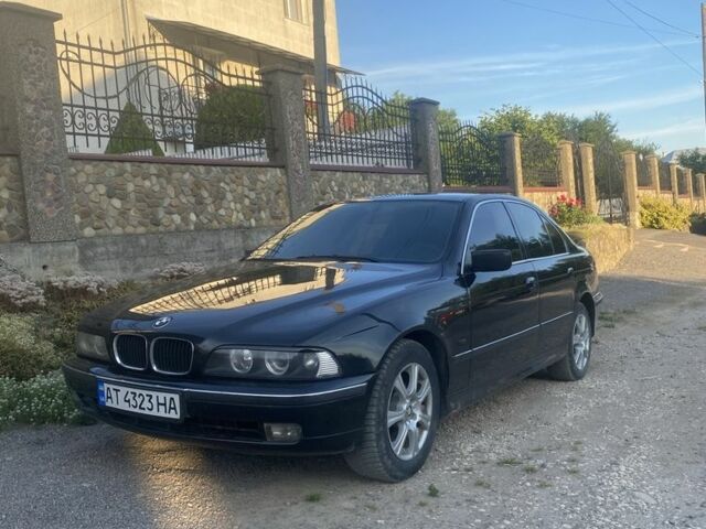 Чорний БМВ 5 Серія, об'ємом двигуна 2.5 л та пробігом 593 тис. км за 3300 $, фото 1 на Automoto.ua