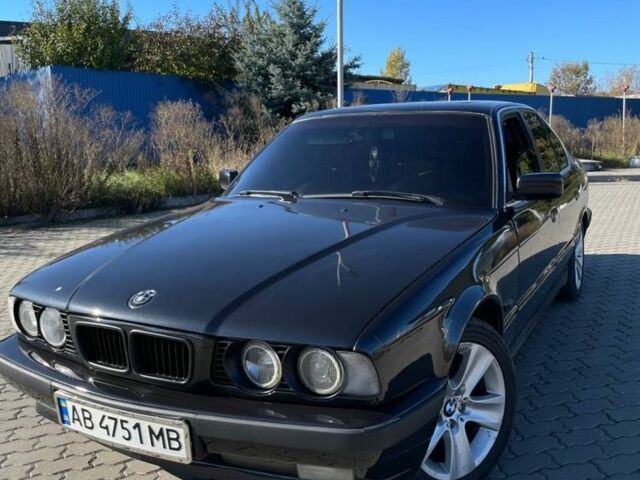 Черный БМВ 5 Серия, объемом двигателя 2 л и пробегом 400 тыс. км за 4499 $, фото 1 на Automoto.ua