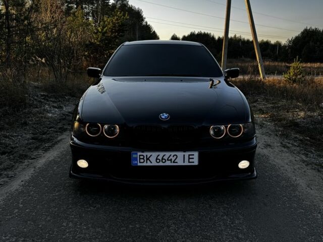 Чорний БМВ 5 Серія, об'ємом двигуна 2.8 л та пробігом 340 тис. км за 6200 $, фото 1 на Automoto.ua