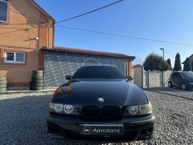 Черный БМВ 5 Серия, объемом двигателя 3 л и пробегом 340 тыс. км за 5400 $, фото 1 на Automoto.ua