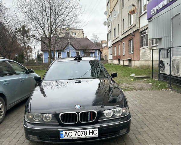 Черный БМВ 5 Серия, объемом двигателя 2.8 л и пробегом 340 тыс. км за 5999 $, фото 1 на Automoto.ua