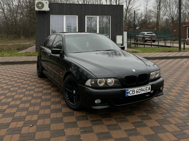 Чорний БМВ 5 Серія, об'ємом двигуна 2.5 л та пробігом 300 тис. км за 3750 $, фото 1 на Automoto.ua