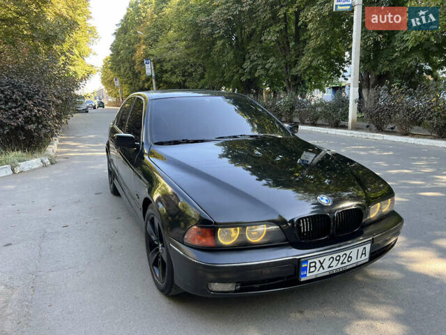 Черный БМВ 5 Серия, объемом двигателя 2.5 л и пробегом 370 тыс. км за 3500 $, фото 1 на Automoto.ua