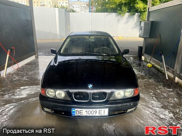 Чорний БМВ 5 Серія, об'ємом двигуна 2 л та пробігом 360 тис. км за 4200 $, фото 1 на Automoto.ua