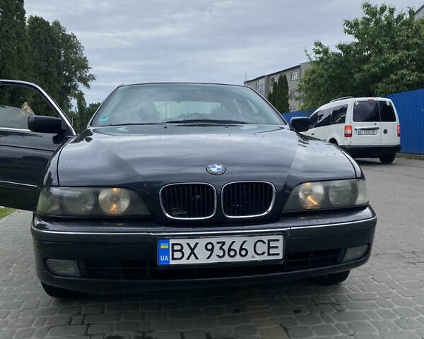 Черный БМВ 5 Серия, объемом двигателя 2.5 л и пробегом 324 тыс. км за 4700 $, фото 1 на Automoto.ua