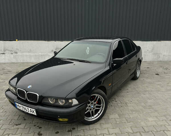 Чорний БМВ 5 Серія, об'ємом двигуна 1.99 л та пробігом 408 тис. км за 4200 $, фото 1 на Automoto.ua