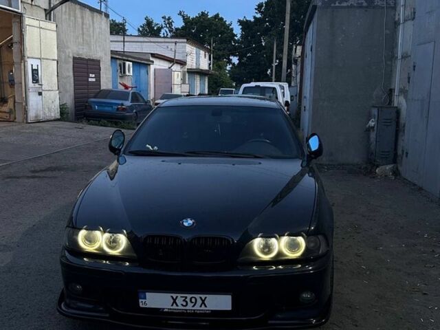 Чорний БМВ 5 Серія, об'ємом двигуна 2.5 л та пробігом 293 тис. км за 7000 $, фото 1 на Automoto.ua