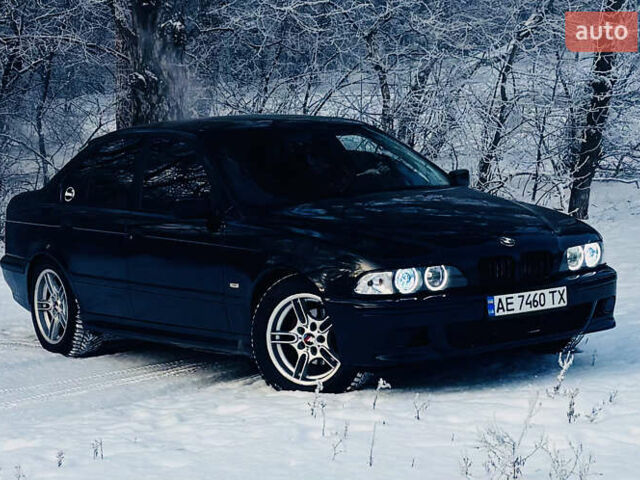 Черный БМВ 5 Серия, объемом двигателя 2.5 л и пробегом 270 тыс. км за 4700 $, фото 1 на Automoto.ua