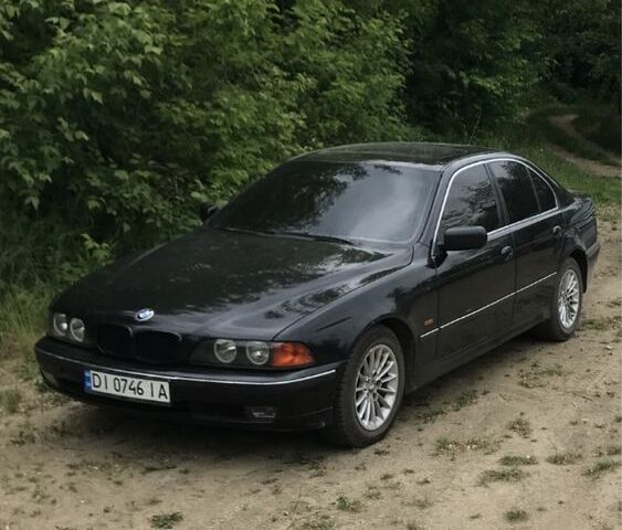Чорний БМВ 5 Серія, об'ємом двигуна 2.5 л та пробігом 426 тис. км за 3300 $, фото 1 на Automoto.ua